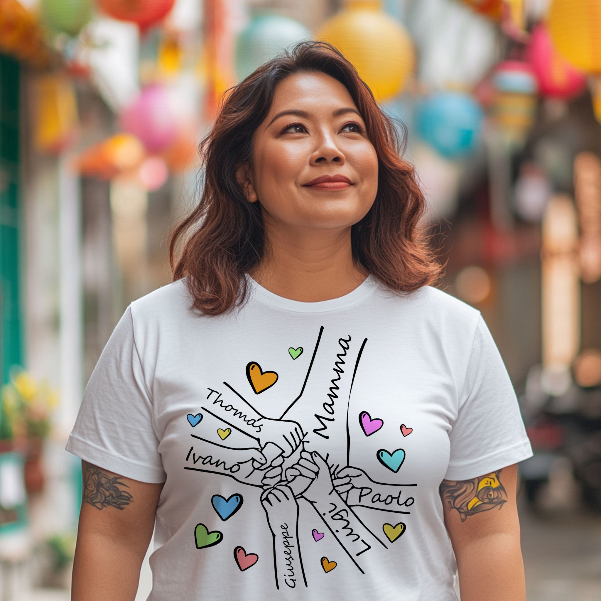 T-Shirt Mamma, ti teniamo stretta! 👩‍👧‍👦💖